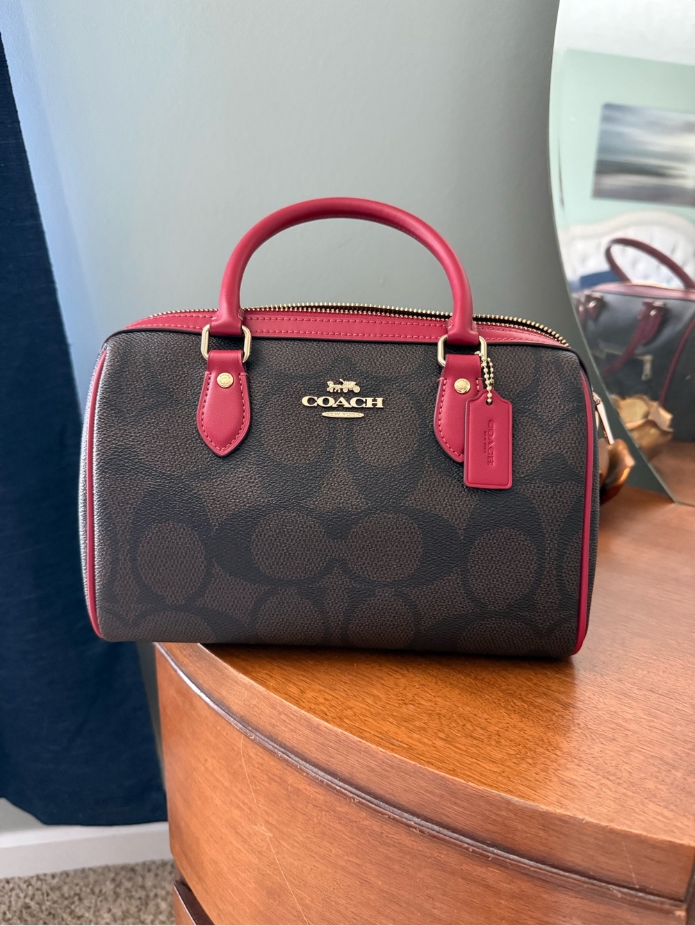 Coach Rowan in maxi signature canvas walnut/true red